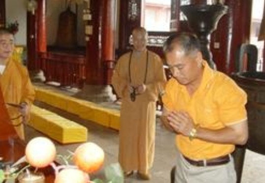 李宁