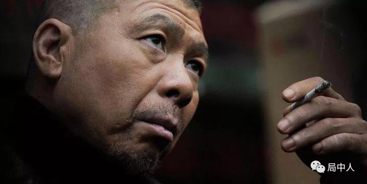 冯唐你欠中年油腻男一个道歉